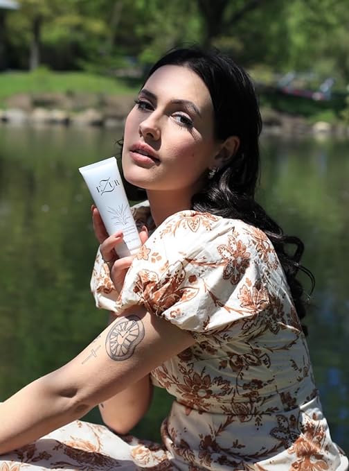 L’Zur Aloe Vera & Lemon Peel Purifying Cleanser for Women Facial Age Defender